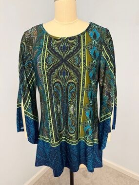 New Directions Teal & Olive Paisley Bell sleeve Scoop Neck Tunic SZM